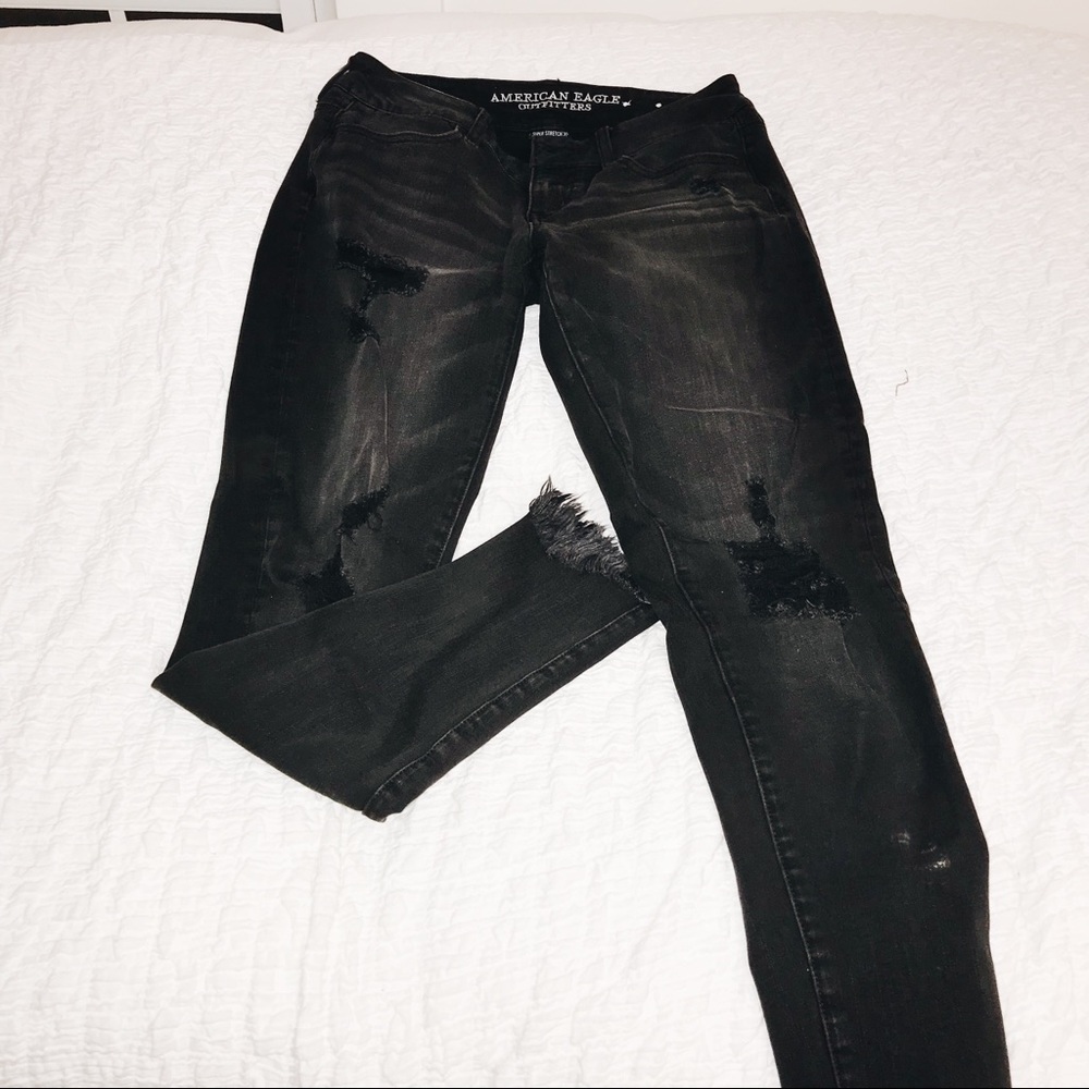 DONATING SOON ✰ American Eagle Jeans ✰